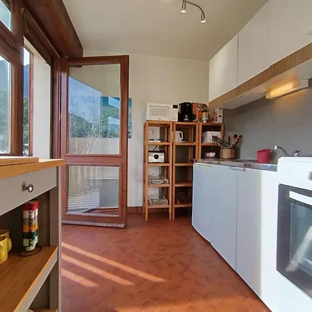 T2 Avec Balcon A - Fr-1-457-365 *